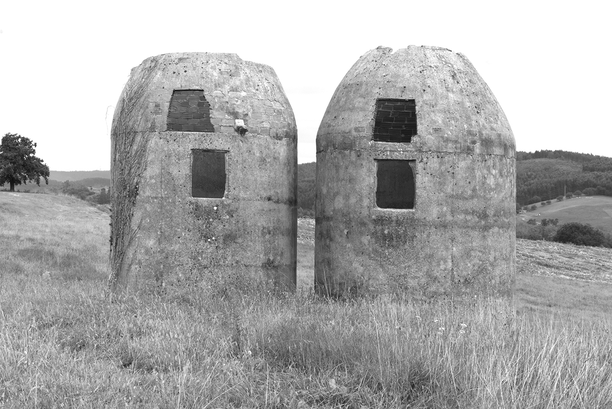 Fotografía Documental silos Trasmiera Cantabria La tierruca Fotografia blanco y negro