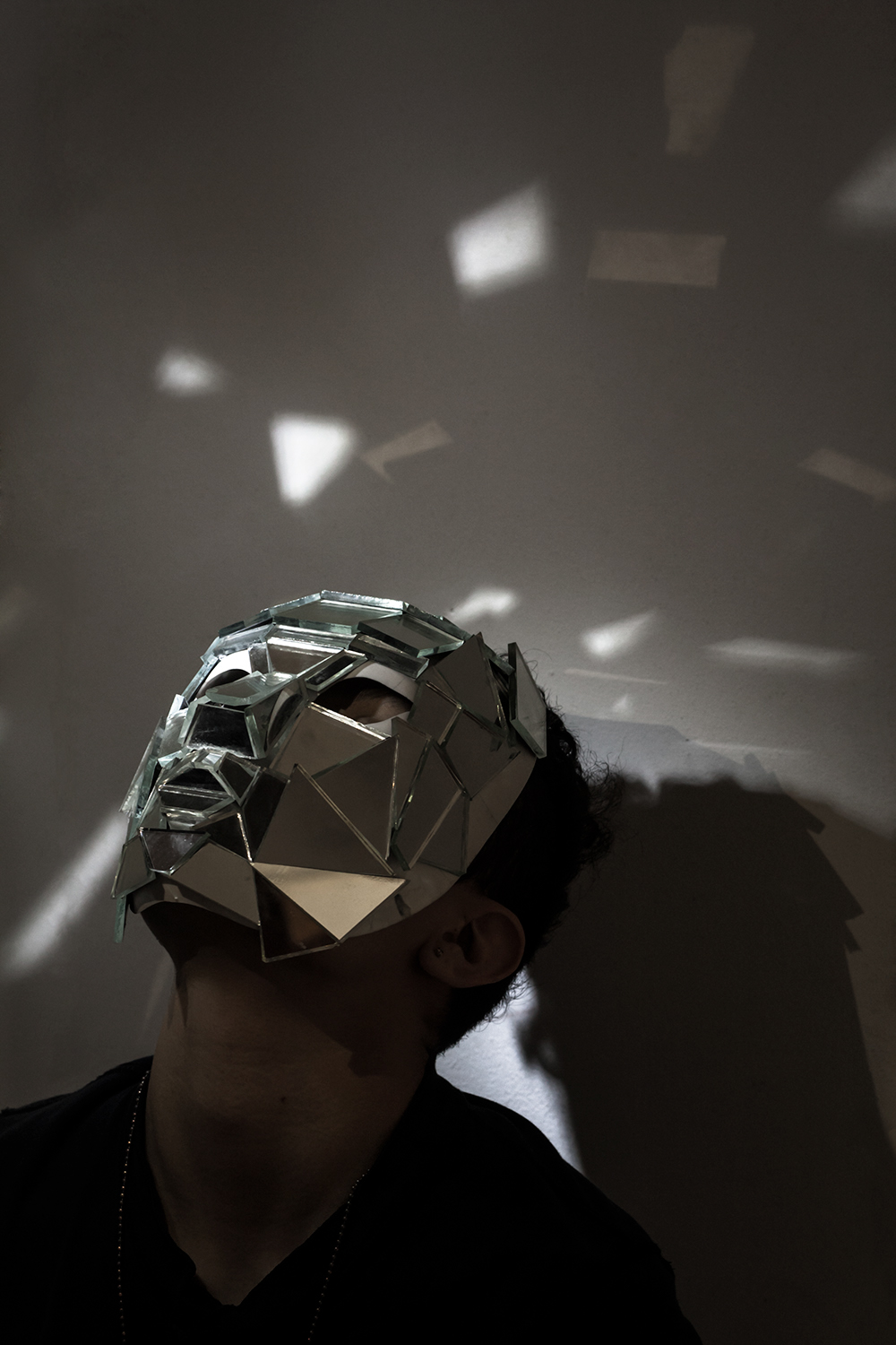 mirror mask digital Analogue reflection conceptual photgraphy
