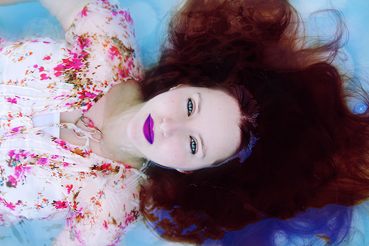 water woman girl UNDERWATER LOVE underwater Beautiful blue colors make-up sea river Pool