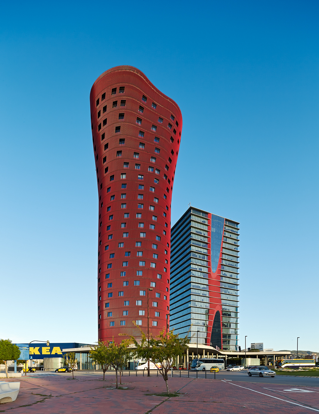 Porta Fira barcelona hotel Toyo Ito & Associates Architects