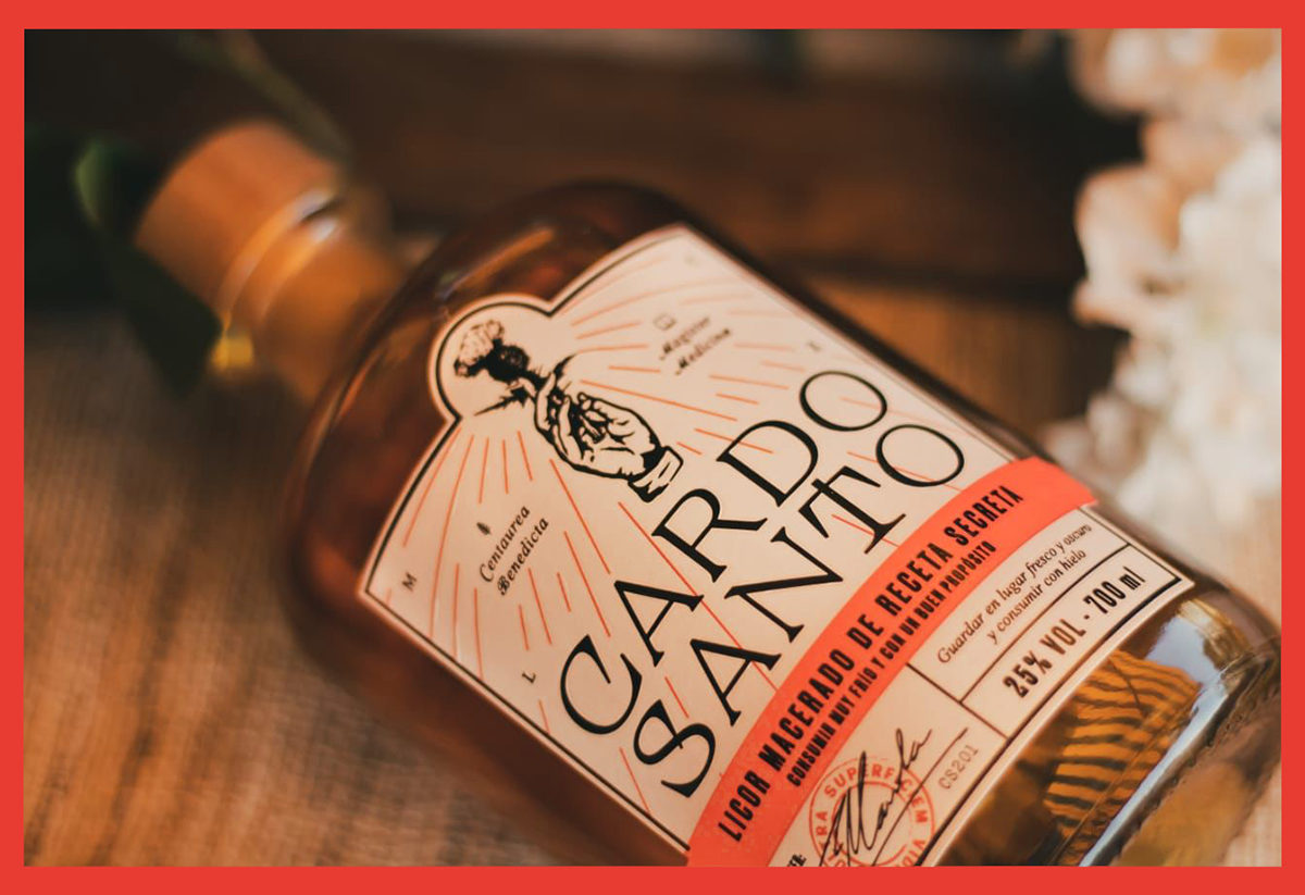 cardo herbs Label labeling Licor liquor saint santo Spirits valencia