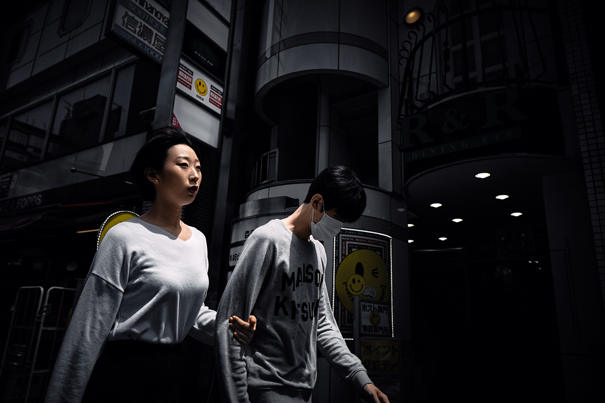japan street photography Street tokyo zen faces portraits solitude loneliness neon