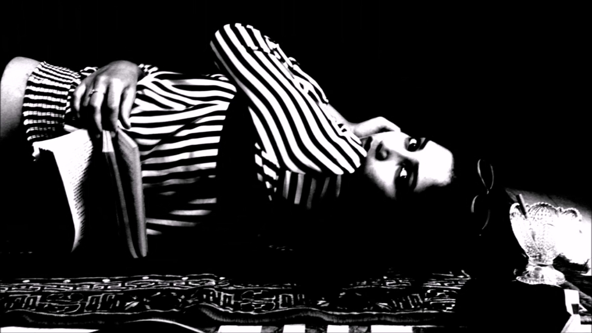 The Beat Girl photoshoot beatnik Black&white