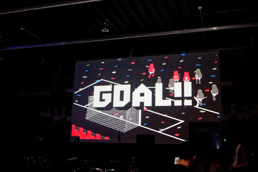 Collaboration football KUNSTHALLE Nike SML Sticky Monster Lab WorldCup