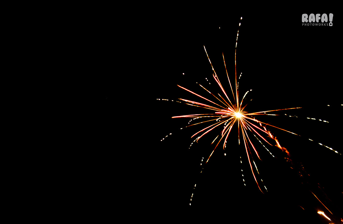 fireworks night bulb Low Speed photo
