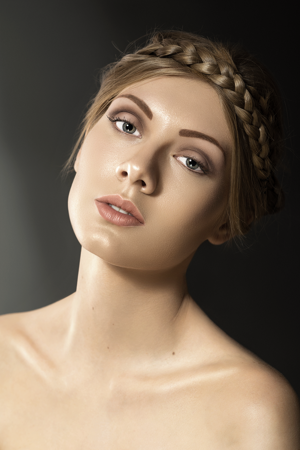 Indoor shooting Makeup retouch portfolio