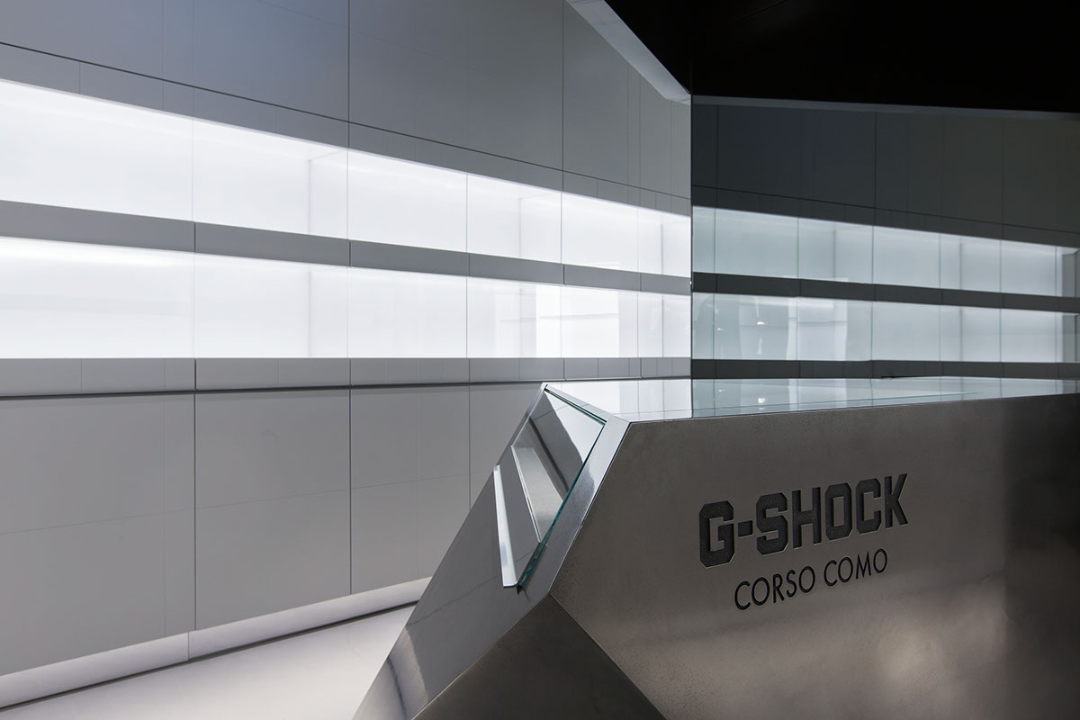 G-Shock Casio GShock milano corsocomo metal Liquid Retail