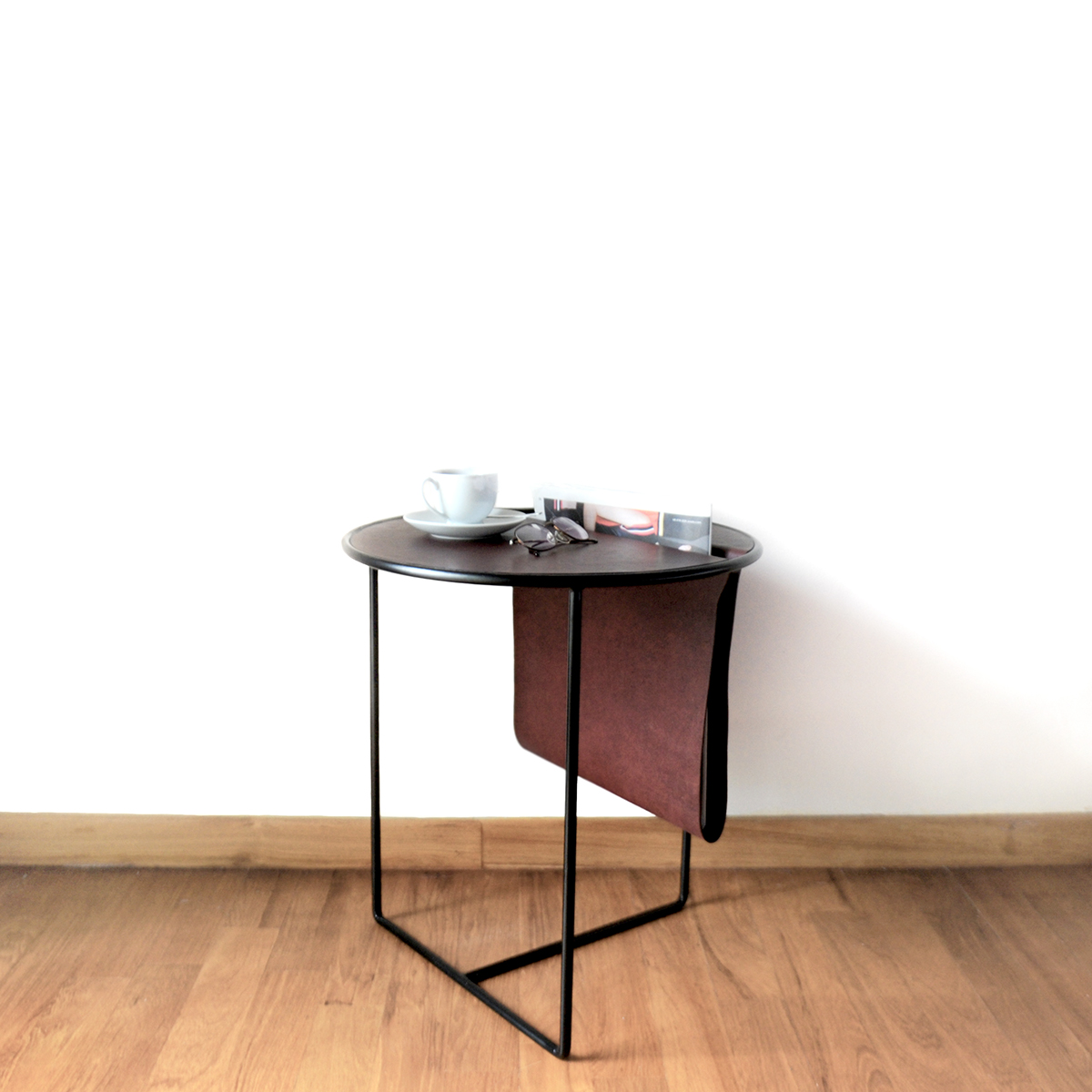 leather leather ware tea table furniture metal Powder Coat