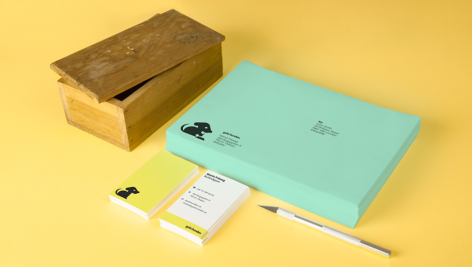 Gula Hunden Unik store design grid business card yellow dog itc avant garde Futura Silhouettes characters square