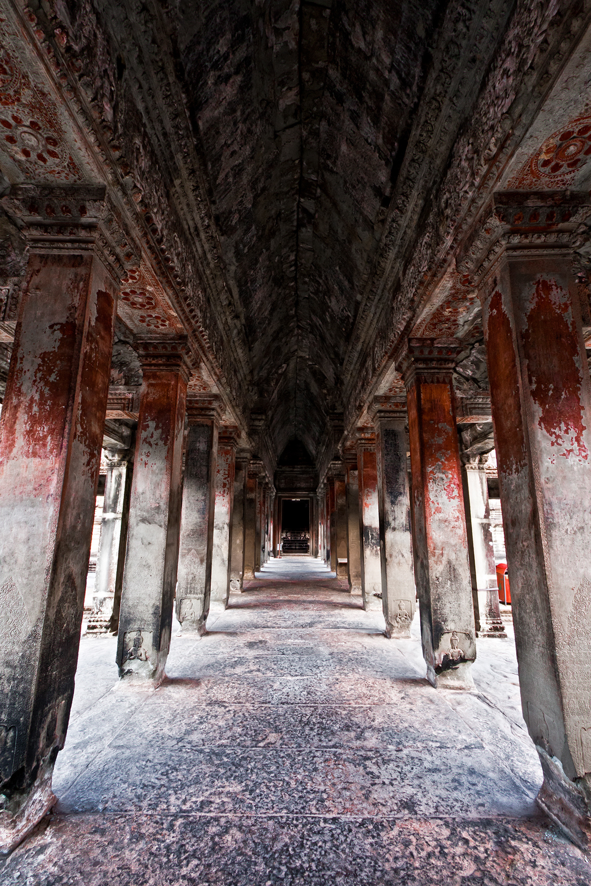 Adobe Portfolio Travel  people  places asia temples indochine Cambodia Siem Reap phnom penh temple pagoda monks budhism budhist