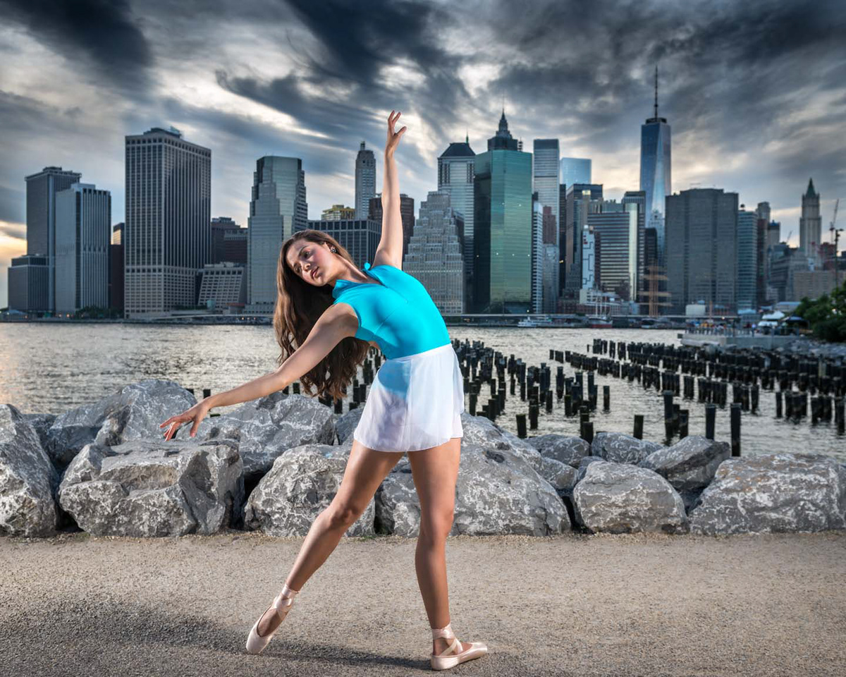 DANCE   ballet Coreography New York nyc Brooklyn Dumbo Manhattan skyline city sunset SKY strength elegance power