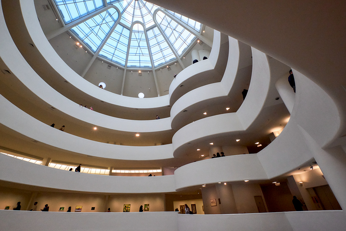 architecture curves Frank Lloyd Wright guggenheim modern architecture New York