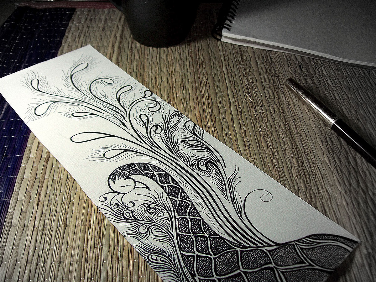 peacock product bookmark eyes feather black White design pattern sketch curves pfau paon Kujaku
