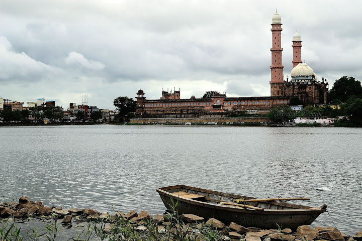 old city  old Bhopal  Bhopal  Taj-ul  Masjid Islamic Architecture