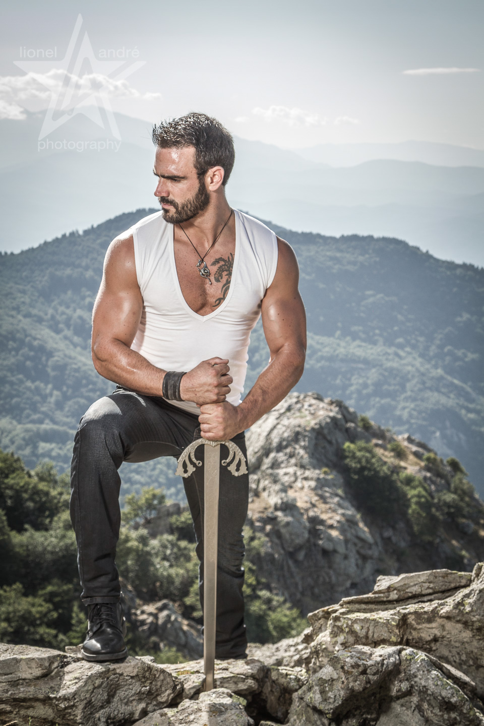 Adobe Portfolio lionel andre photography jess vill model French fitness model six pack Sword stone The Sword in the stone légende King Arthur