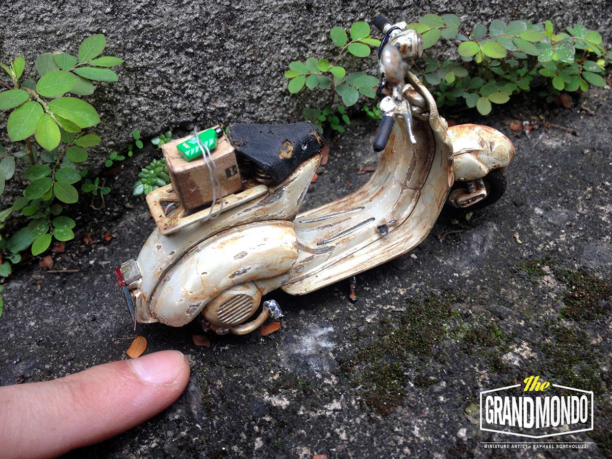 grandmondo Miniature miniatura Diorama custombike handpainted handmade Custom vespa piaggio rebuild scratchbuilt