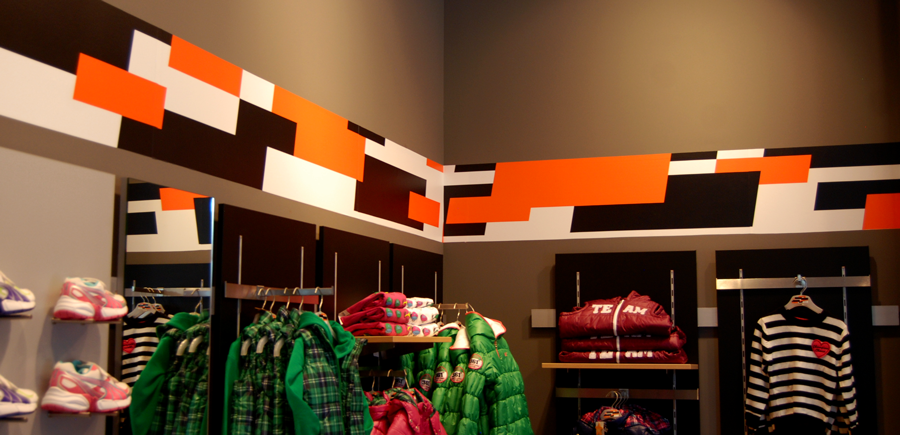 sports identity store speed orange Keik Bureau eshop athens running trade Custom helvetica logo pattern color