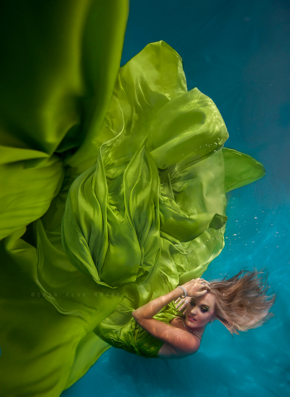 underwater yellow green blue editorial fabric dreamy Colourful  bright