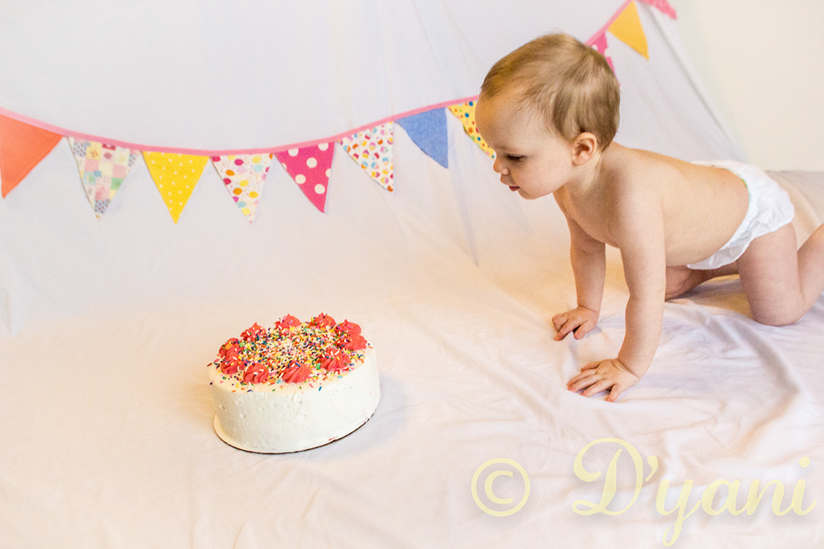 baby 1 year cake smash cake smash Candy props Birthday toddler black and white black White colorful