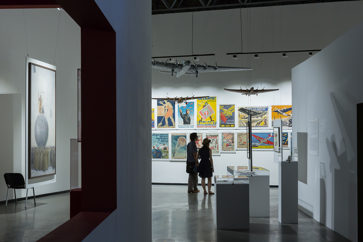 THE AVANT-GARDE AND aviation Moscow Jewish Museum Exhibition 