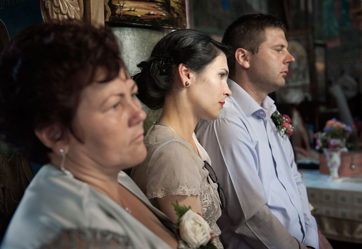 romania portraits wedding eastern europe reportage
