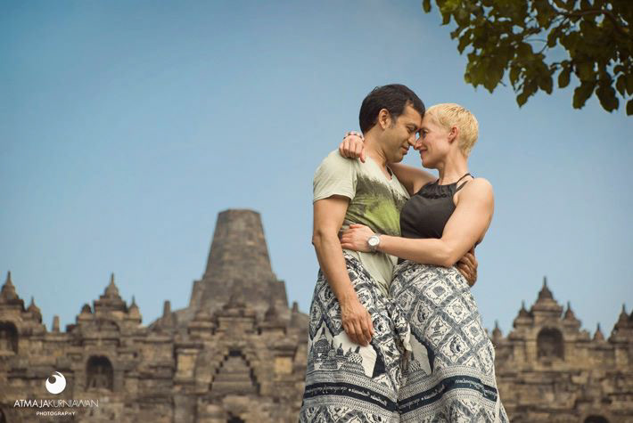 prewedding  love  adventure indonesia java wedding Atmaja Kurniawan couple