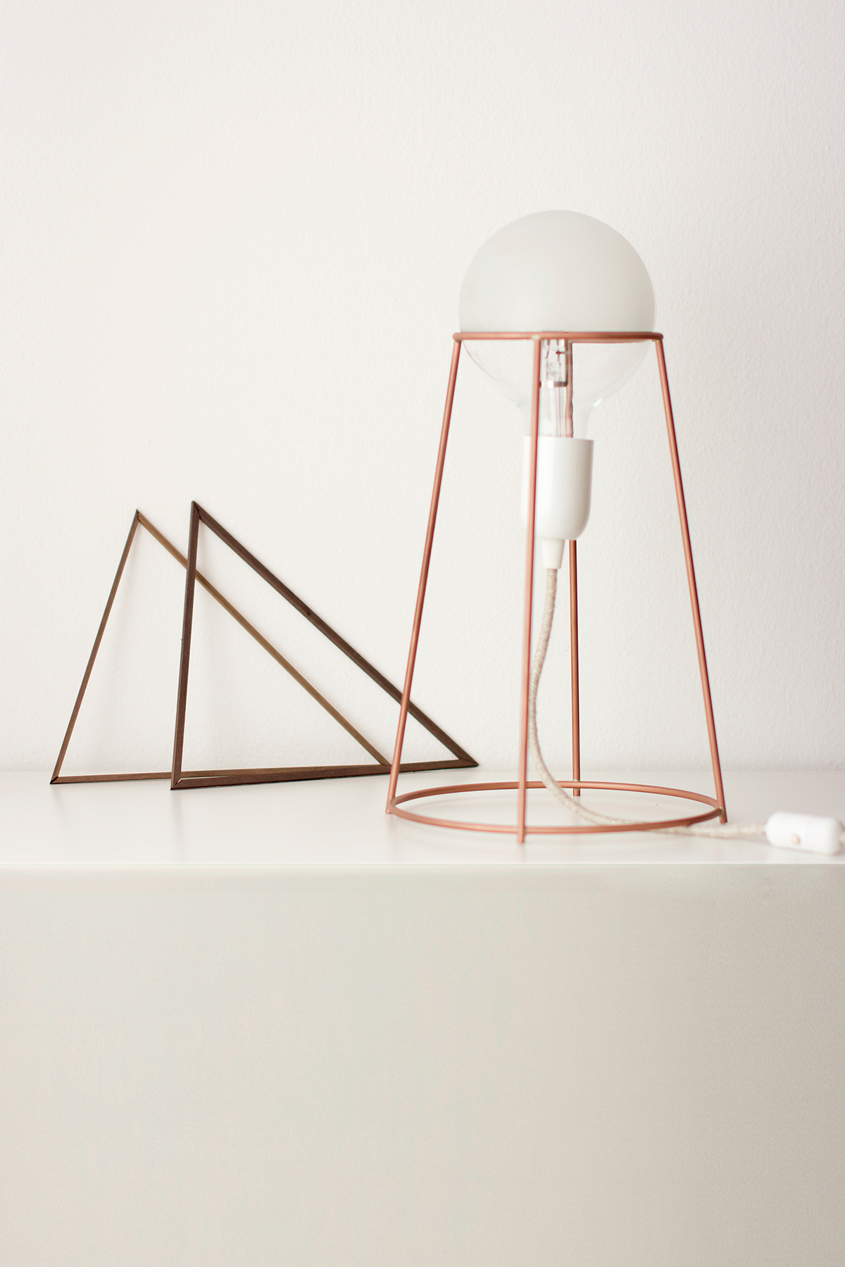 light copper simple simplicity wire agraffè muselet modern minimal essential light design lighting