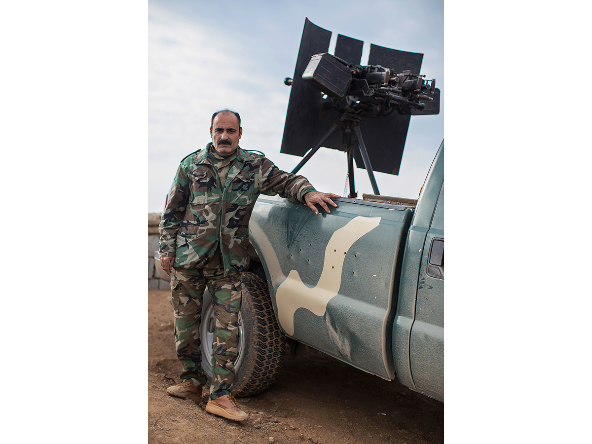 Isis iraq army Peshmerge kirkuk conflict War Kurds kurdish Kurdistan sodiers frontline Tank humvee guns