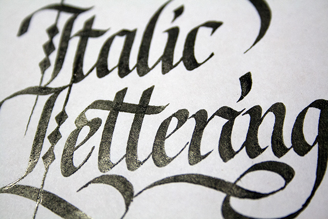 italic lettering italic lettering