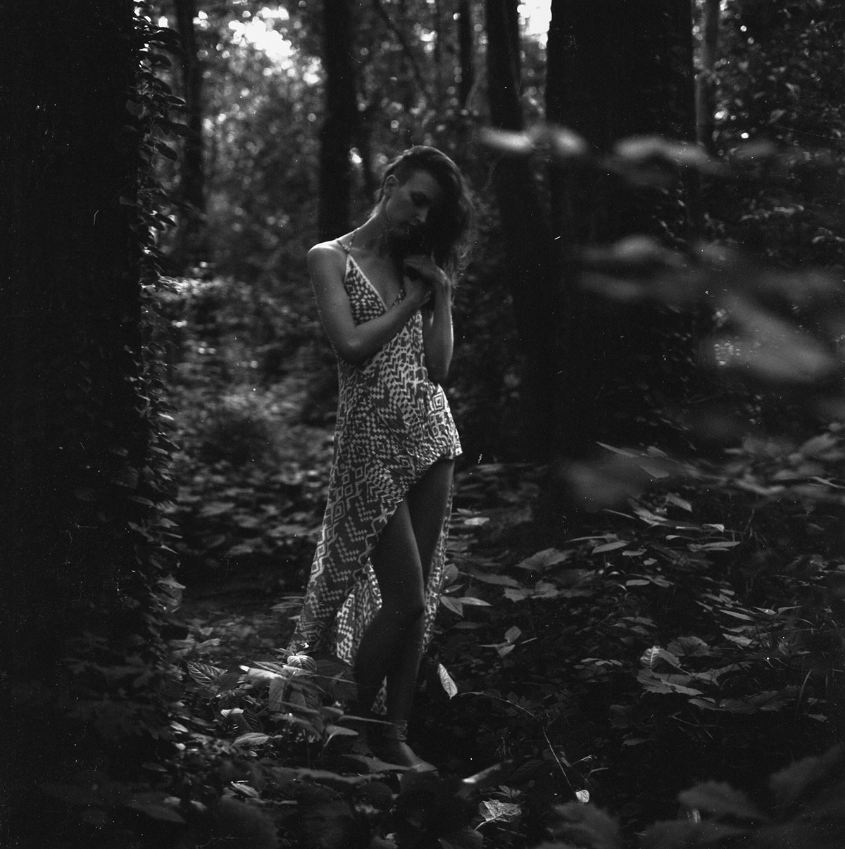 girl girls ishootfilm filmnotdead filmisnotdead portrait nude natural simple rolleiflex dark