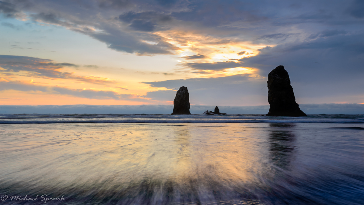 Oregon cannon beach Haystack Rock sunset photographers