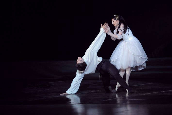 balet DANCE   theater  Swan Lake corsaire giselle romeo&julliette Bolshoi statetheater