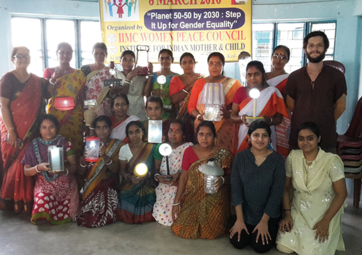 artisanal Lamp Sustainability recycling plastic wood handmade handcraft volunteering women