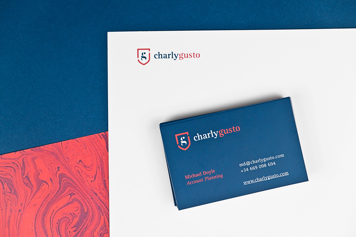 businesscards marbled ebru charly gusto british personalbrand shield pattern red blue Stationery mubien
