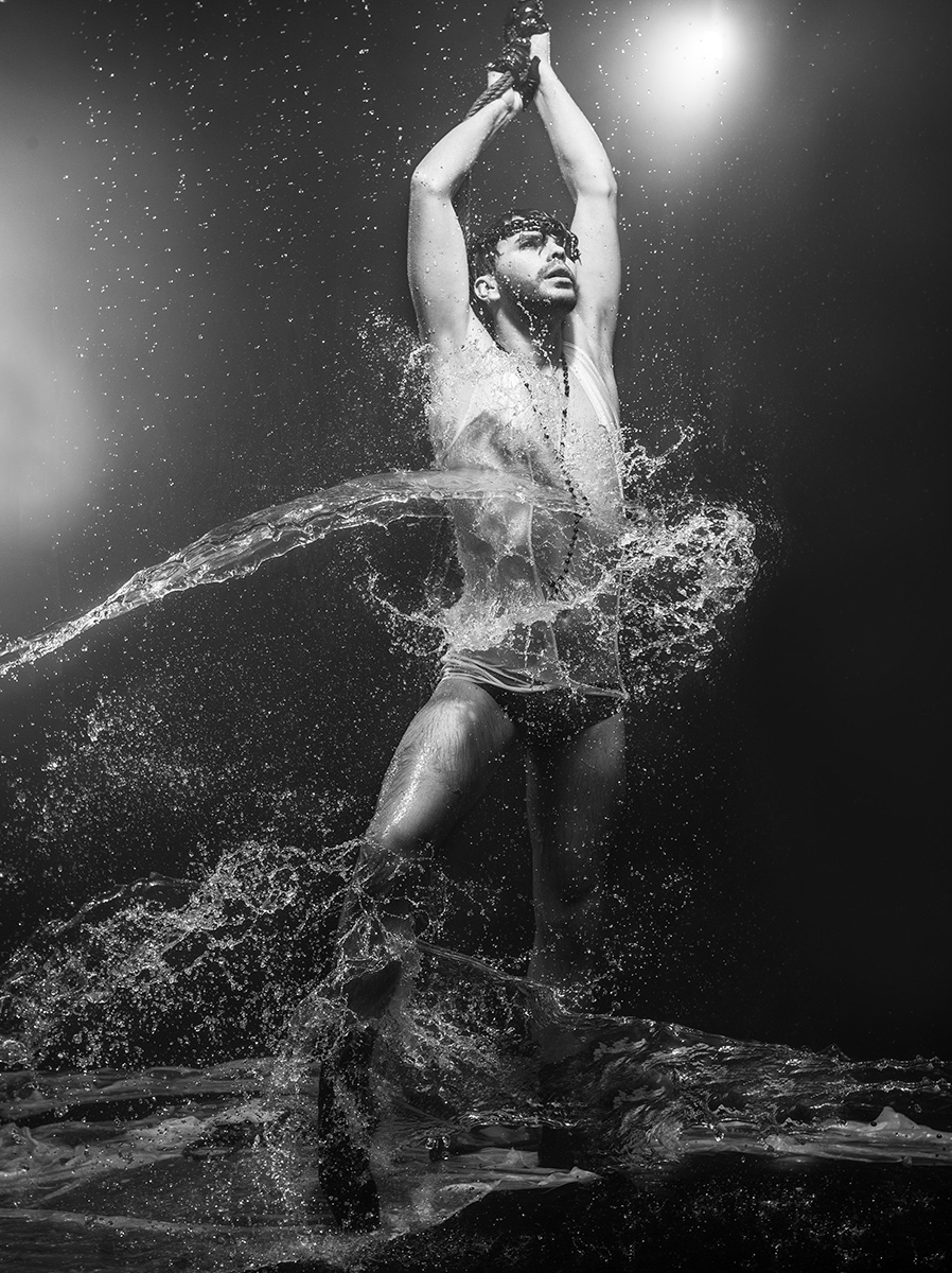 dance#ballet #water #aqua #blackandwhite