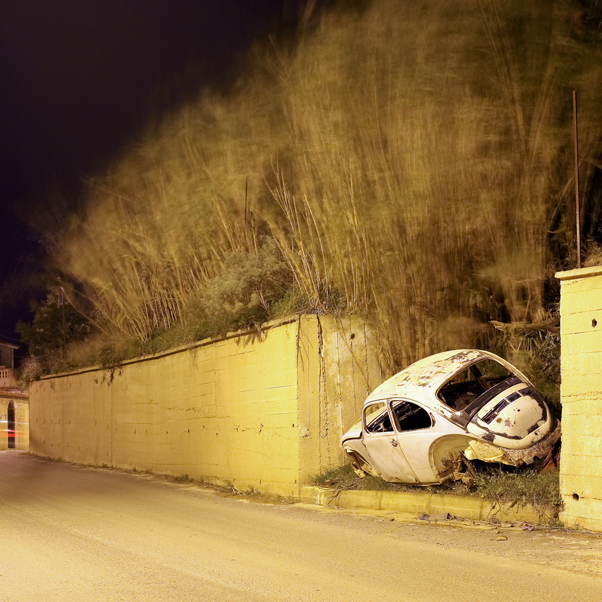 color photographs vehicles wrecks fine art Algeria Ramzy Zahoual
