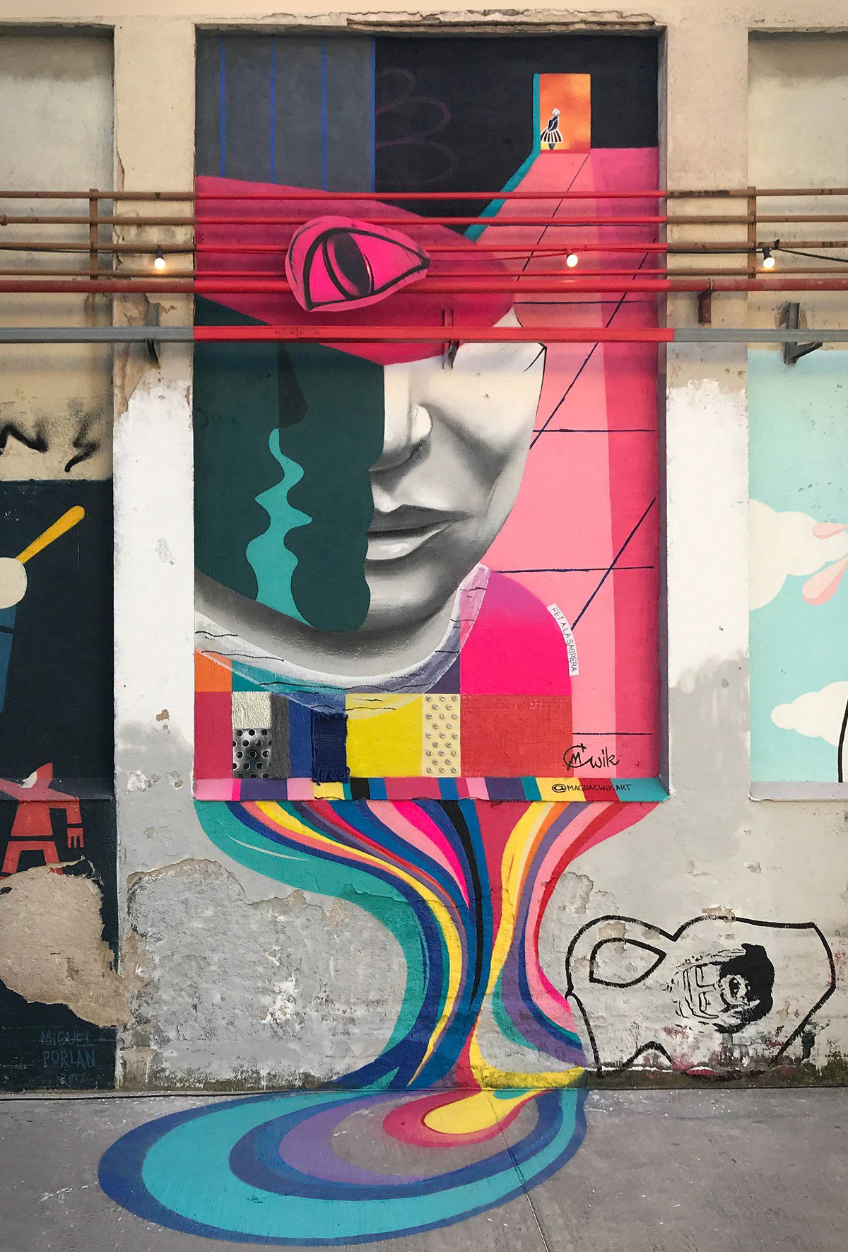 Mural streetart Assemblage contemporary art woman artist surreal cubism installation