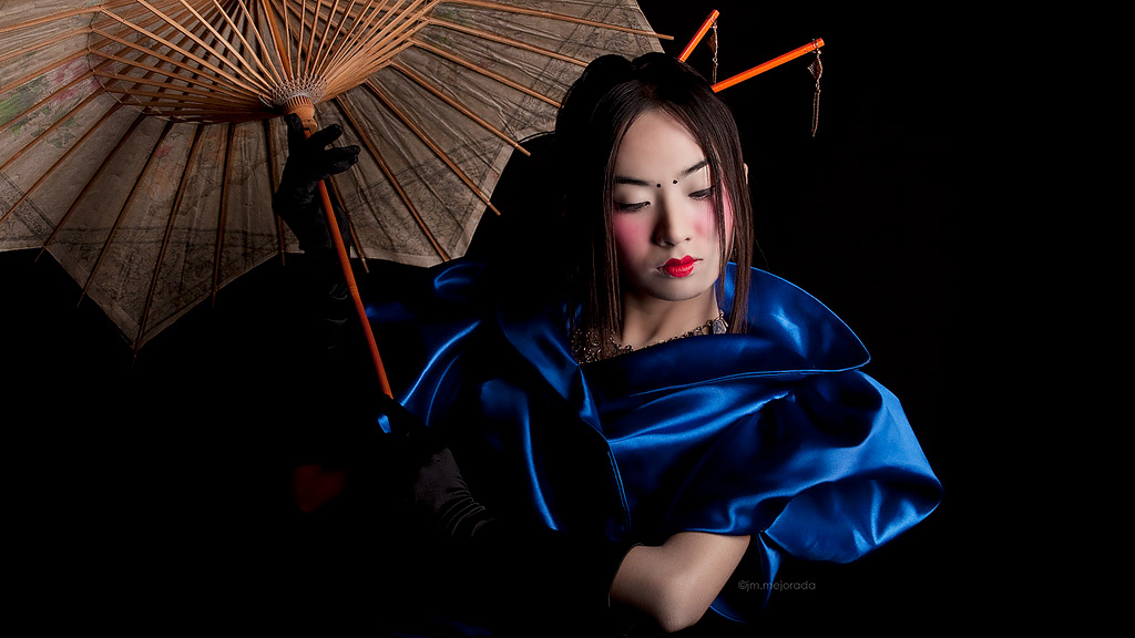 japanese rising midnight Sun moon geisha makeup oriental asian studio lighting Memoirs final fantasy japan