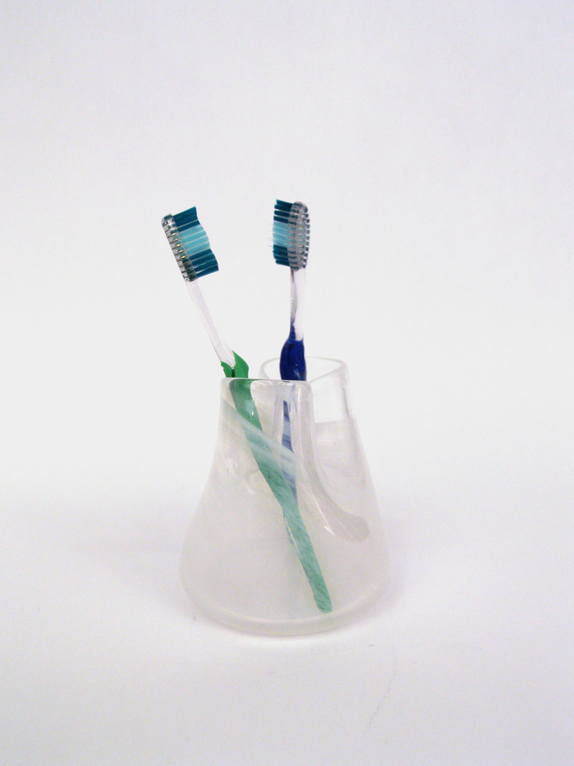 toothbrush holder bethroom glass hotglass prototype toothbrush