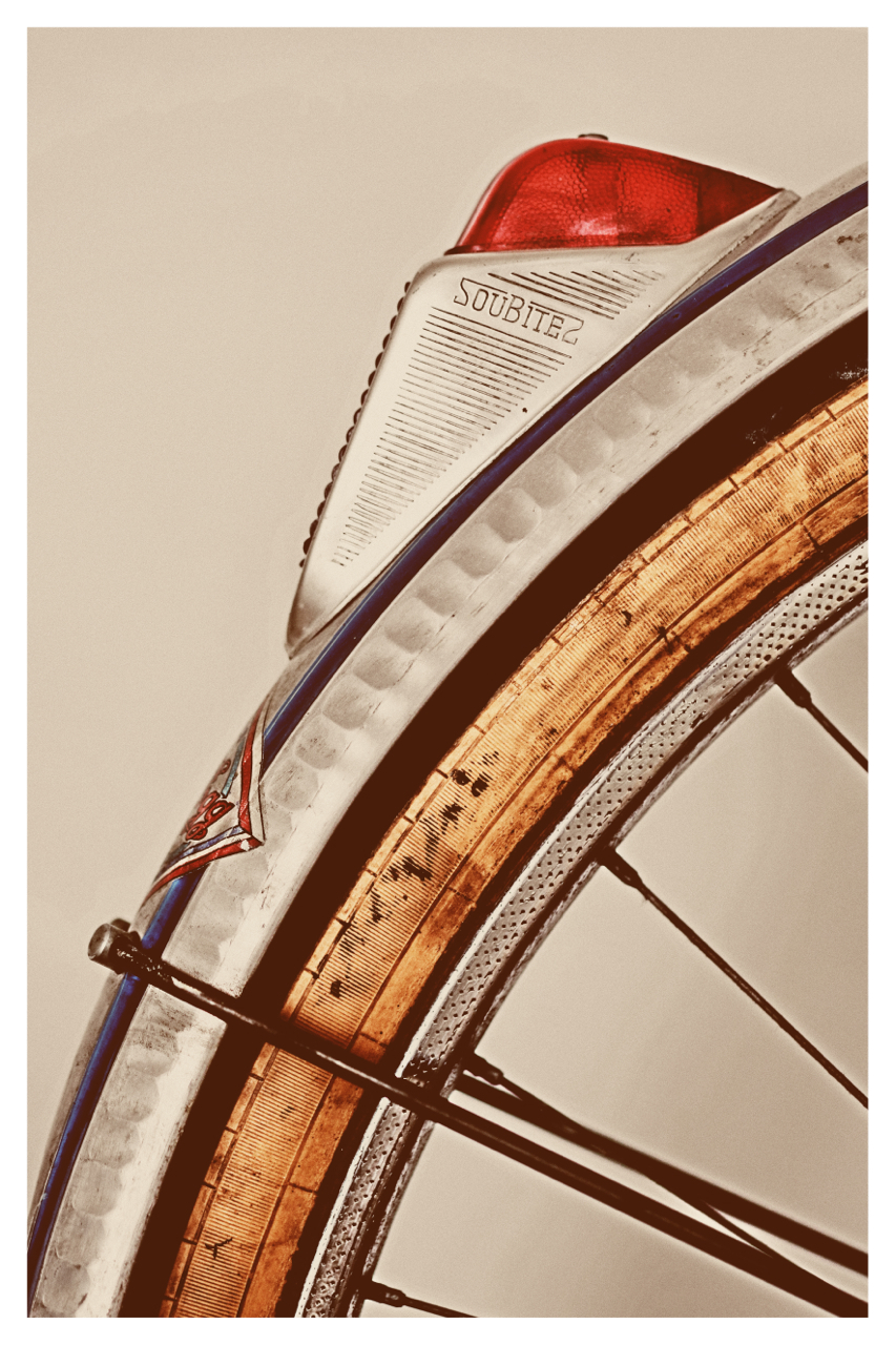 Bicycle vintage race Vélo de Course velo fixie single speed Robin De Lestrade