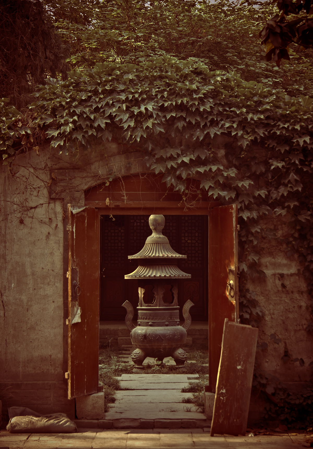 china xi'an temple pagoda details