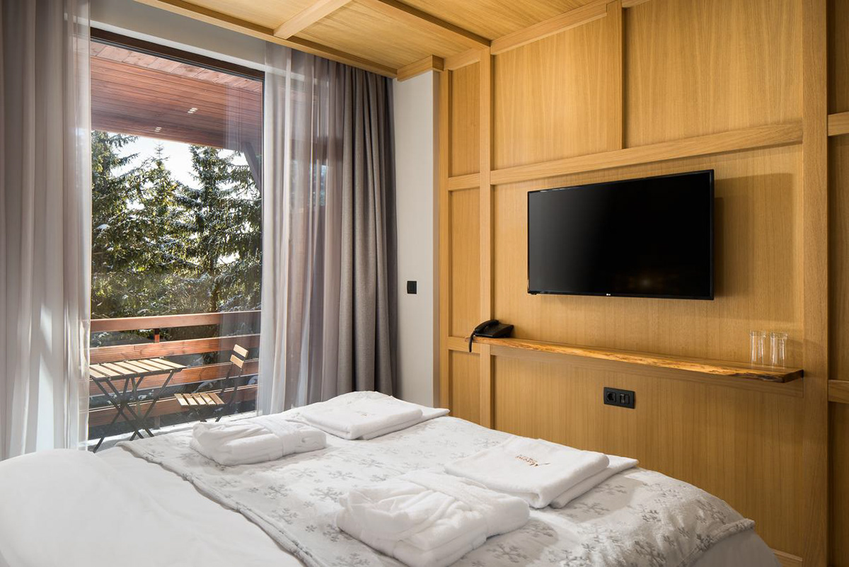 design hotel Interior mountian wood