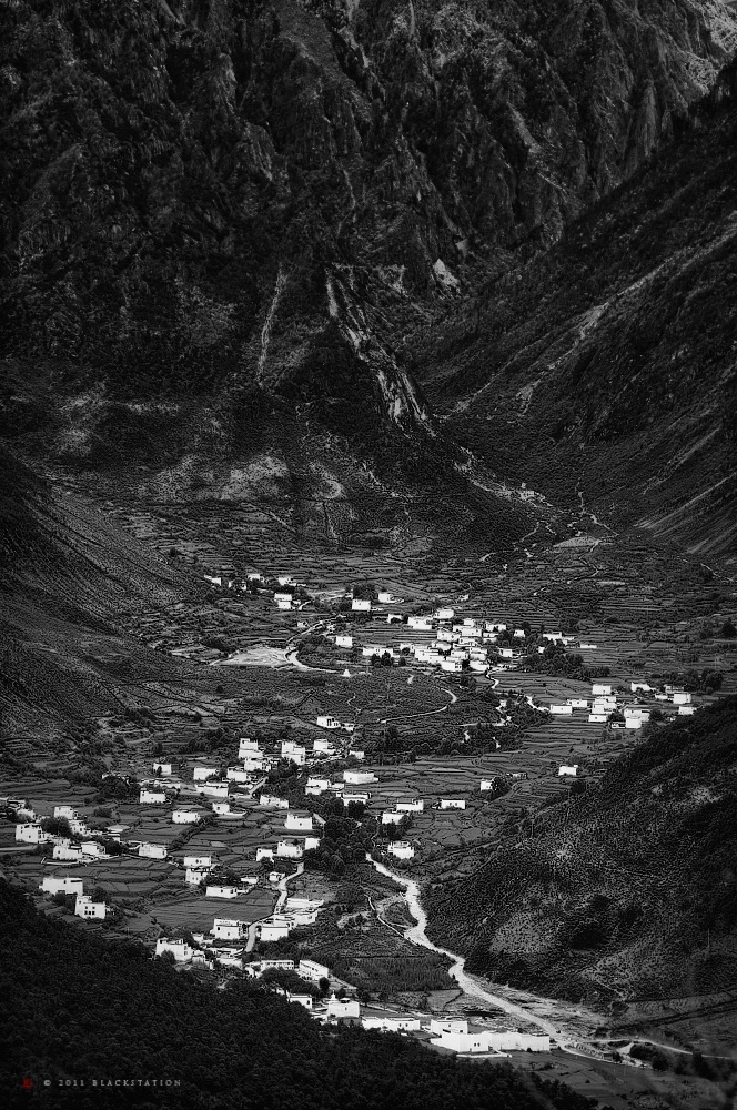 Sichuan China Chinese mountain Blackstation