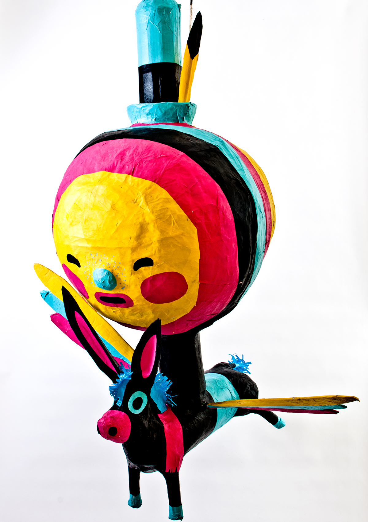 Piñata art artist