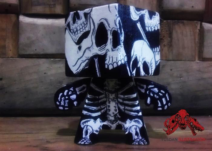 Custom skull glow art DIY custom toy art toy wood toy wood