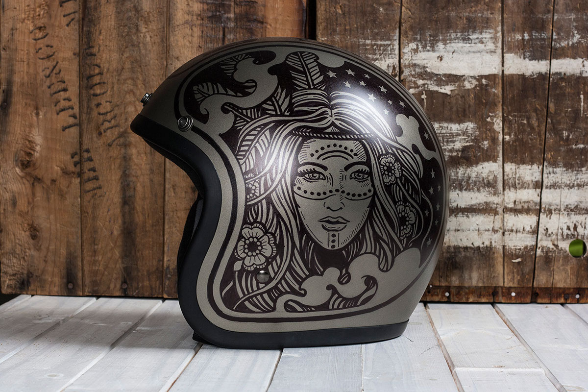 art motorcycle Helmet Custom moto americana tiger eagle native american tribal virgin mary sacred heart biker