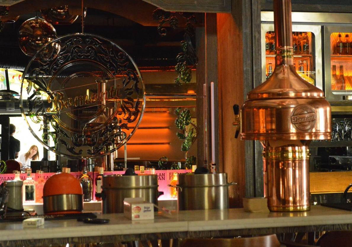 vintage bar pub brewery copper beer restaurant Interior wood design