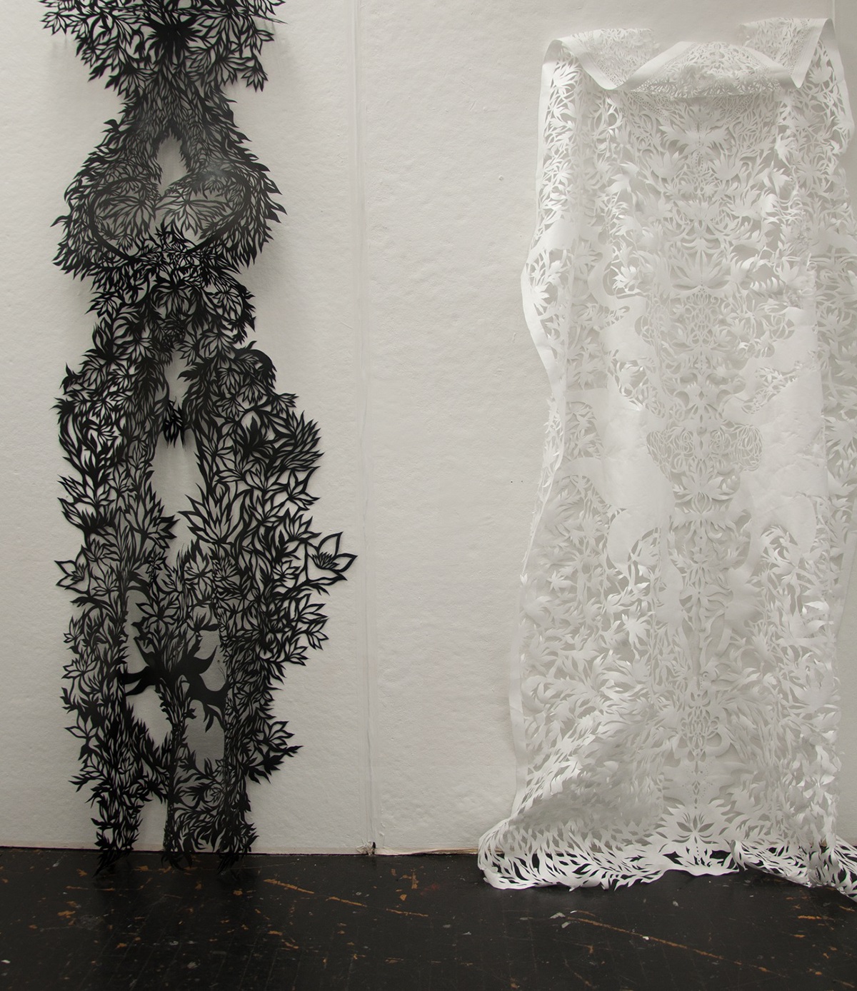 Antonius Bui bui AAPI Asian Artist cut paper paper artist floral tapestry fiber fiber art thesis art show