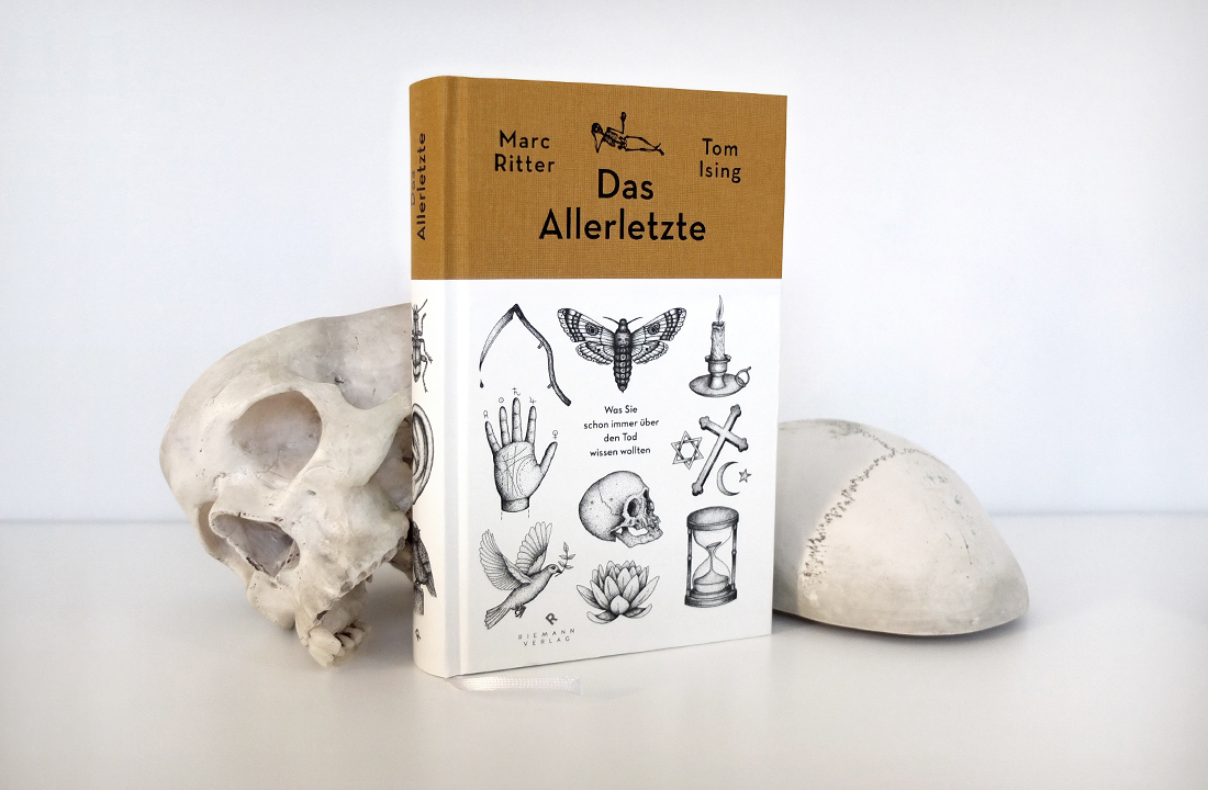 death book skull macabre design