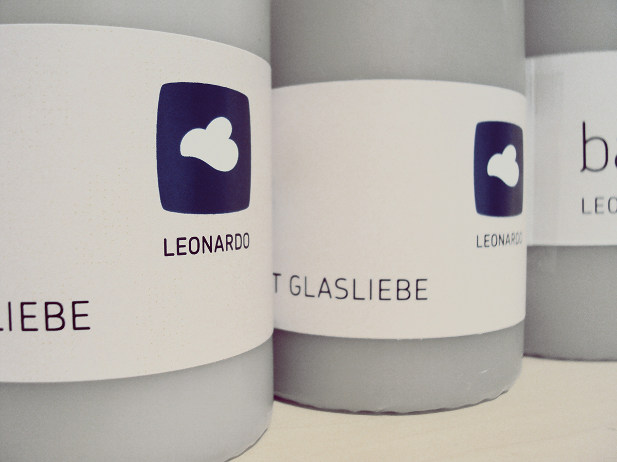 Leonardo branding  logo mark cloud Chevin Typeface type symbol blue White redesign rebranding identity Corprorate Design
